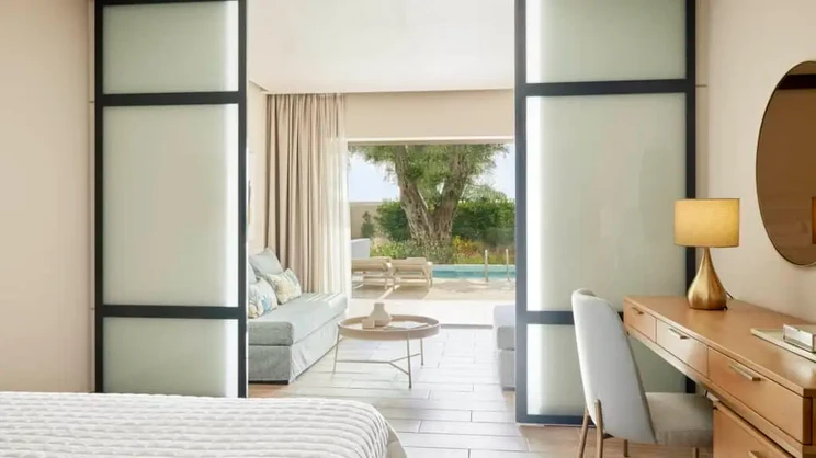 Junior Suite with Private Pools